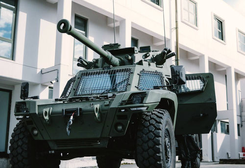 Dernière affaire concernant Military   Trucks militaires