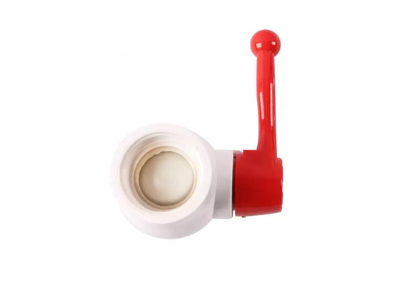 Type de soupape à bille en PVC manuelle en UPVC à contrôle fixe du débit d'eau