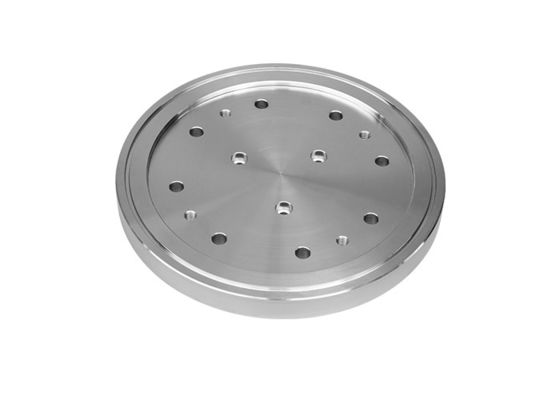 Flange de filtre pour sceller, fixer et soutenir les tuyaux
