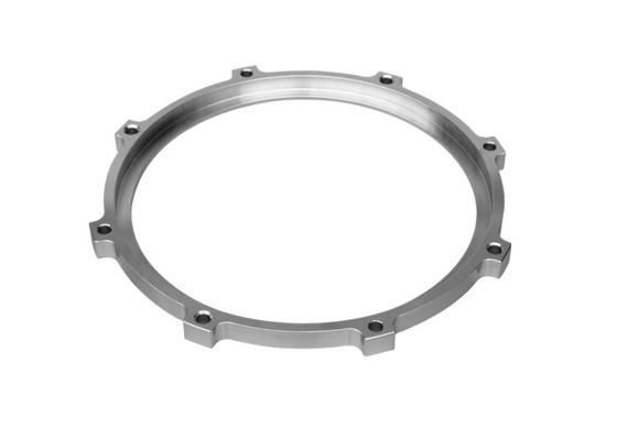 La bride de raccordement du filtre a pour fonction de transmettre la pression et d'assurer le scellement