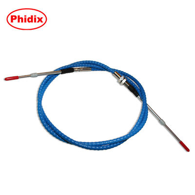 Des câbles de commande en PTFE de qualité aéronautique.
